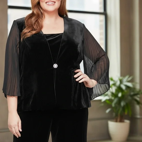 Elegant Alex Evenings 3 Piece Evening Wear Includes Twinset and Pants Elegant Alex Evenings 3 Piece Evening Wear Includes Twinset and Pants